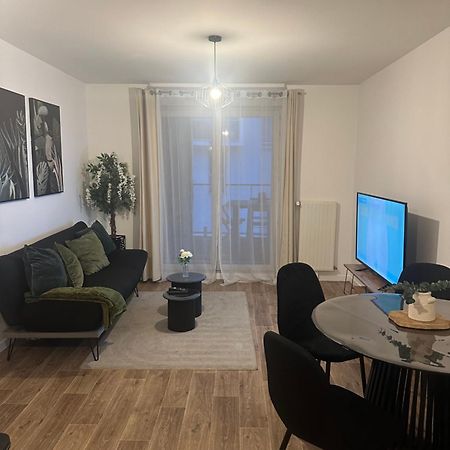 Cosy House A 6 Min Du Rer A Et Psa Apartment Carrières-sous-Poissy Екстериор снимка